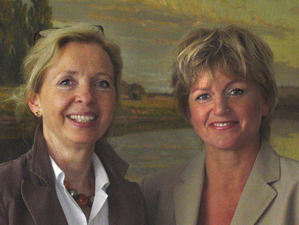 Dr. Sigrid Buchholz und Karin v.Trotha